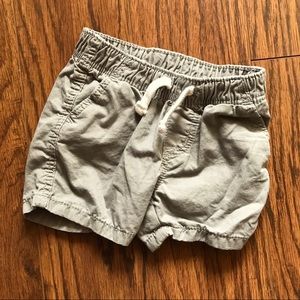 Old Navy Grey Khaki Shorts EUC